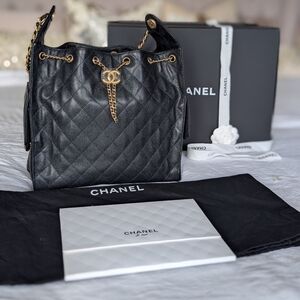 Chanel 25 Caviar Black Quilted Leather Bag
